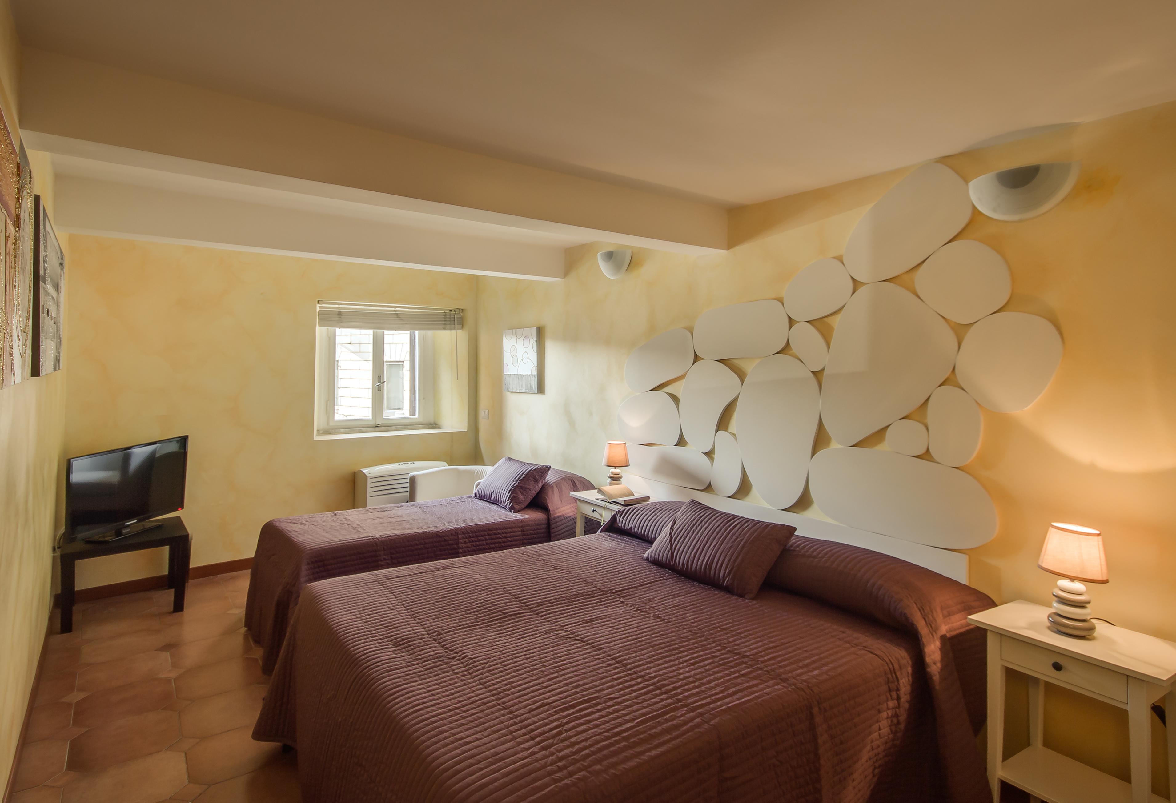 Couette-café Kings 4*